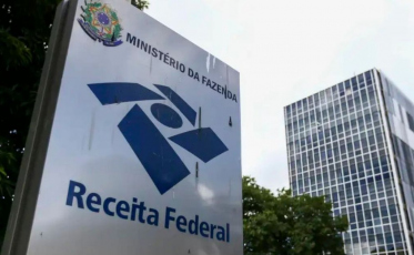 Mais de 10 mil contribuintes recebem restituição do IRPF em SC