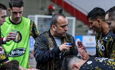 Continuidade e confiança: Verdieri renova e projeta nova temporada com o Anjo Tintas/FME Criciúma Futsal