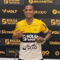 Camisa 2 do Criciúma será lançada com promoção de ingresso e autógrafos de Otero e Bruno Alves