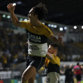 Hat-trick de Nicolas garante Criciúma na semi da Copa Acesc