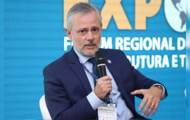 Beto Martins confirma saída do governo e não disputará eleições em 2026