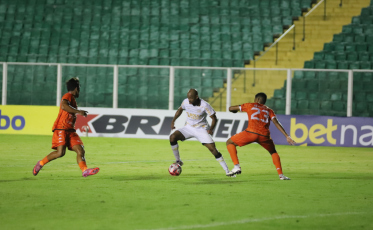 Criciúma perde para Camboriú e decide vaga no jogo de volta