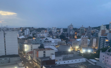 Sexta de sol e 31°C antecede virada no tempo