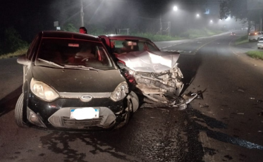 Três pessoas são hospitalizadas após acidente em Orleans
