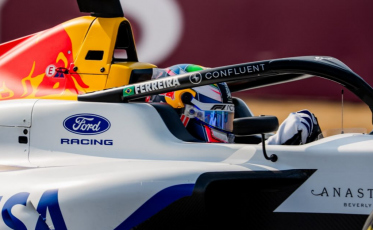 Pódio escapa de Rafaela Ferreira na última volta do GP da China