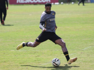 Diego Gonçalves pode ir para o banco de reservas com a chegada de Otero - Foto: Celso da Luz/Criciúma