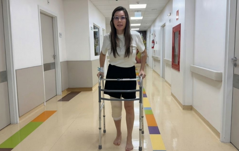 Deputada atacada em SC se afasta da agenda política por um mês