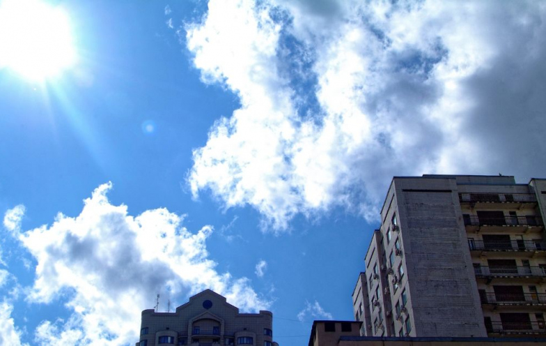 Criciúma tem calor de verão fora de época com 32 °C