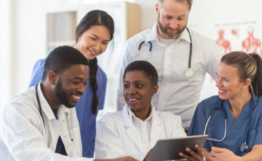 Mais Médicos abre mais de 1,5 mil vagas para Atenção Primária no SUS