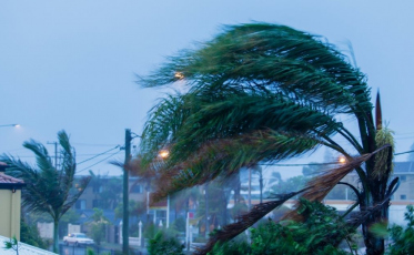 Ventos podem chegar a 100 km/h com influência de ciclone em SC