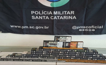 Homem é detido com carga ilegal de vapes pronta para revenda em SC