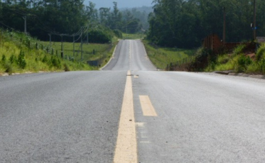 Ato oficial autoriza obras na SC-442 com aporte milionário