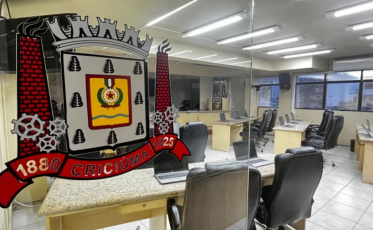 Câmara afirma não ter recebido decisão da Justiça Eleitoral sobre cassação de Potelecki