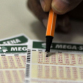 Apostador de Curitiba leva sozinho R$ 127 milhões na Mega-Sena