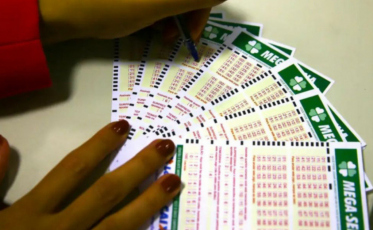 Concurso 3003 da Mega-Sena sorteia prêmio de R$ 3,5 milhões neste sábado (2)