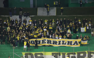 Presidente do Criciúma dispara contra VAR após lance polêmico: “Uma vergonha”