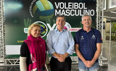 Amistoso internacional de voleibol com Seleção Brasileira de Novos acontece em Criciúma