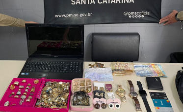 Roubo à mão armada é registrado em prédio no Rio Maina