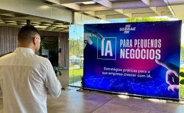 Empresários de Criciúma testam IA em evento do Sebrae/SC