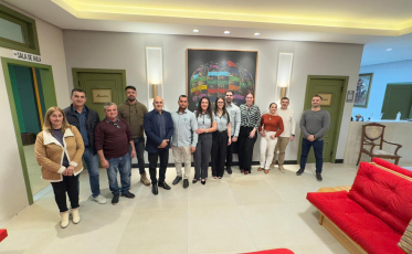 Praia Grande inaugura primeira escola de pilotos de balão do Sul do Brasil