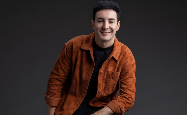 Cantor gospel Leandro Borges apresentará seus grandes sucessos em Criciúma