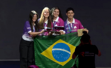 Escola SESI é premiada em mundial de robótica inspirado na Fórmula 1