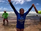 [Vídeo] Criciumense conquista título brasileiro de surfe adaptado em Pernambuco 