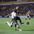 Marca histórica, resultado negativo: Criciúma perde em casa para o Goiás