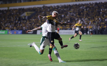 Marca histórica, resultado negativo: Criciúma perde em casa para o Goiás