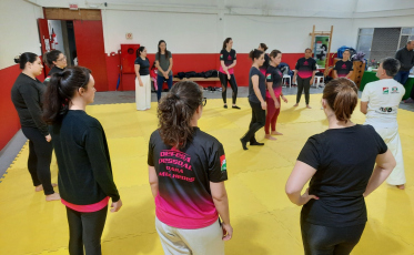 Última turma do projeto de Defesa Pessoal para Mulheres encerra atividades em Criciúma
