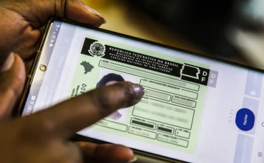 Contran põe fim à obrigatoriedade de aulas em autoescolas para CNH