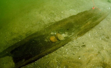 'Estacionamento aquático': arqueólogos acham 16 canoas indígenas milenares nos EUA