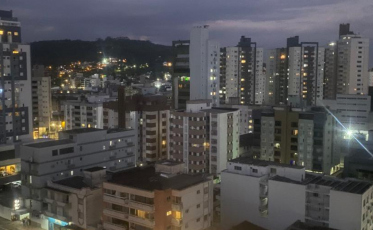 Estabilidade garante temperaturas elevadas até domingo em Criciúma e região