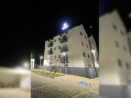 Montagem rápida e limpa marcou o processo do prédio erguido em 60 dias  Foto: BPM Pré-Moldados/Divulgação/4Oito