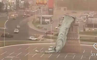 Vento forte derruba estátua da Havan em Guaíba