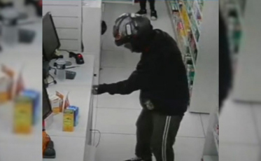 Polícia Civil liga suspeito preso a série de roubos em farmácias em Criciúma