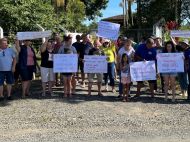 Manifestação reúne comunidade contrária à Central do Recomeço em Criciúma | Thiago Hockmüller/4oito
