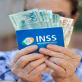 Reajuste do INSS começa a ser pago no fim de janeiro de 2026