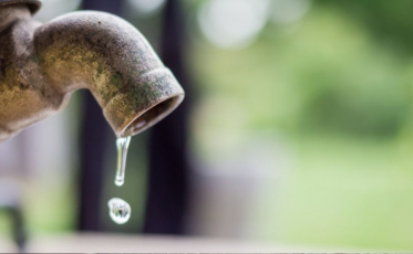 Abastecimento de água é afetado após rompimento de rede em Criciúma