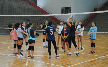 Vôlei feminino de Criciúma visa montar times competitivos
