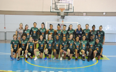 Basquete feminino de Criciúma disputa campeonato nacional em Brasília