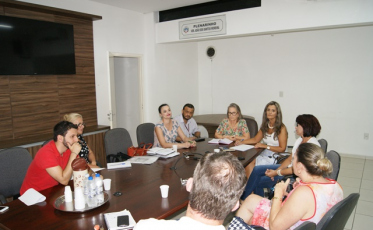 Grupo define as primeiras ações no combate à violência contra as mulheres