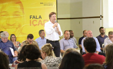 Moradores do Presidente Vargas recebem oitava edição do Fala Içara