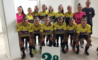 Futsal Sub-15 de Criciúma é vice-campeã estadual