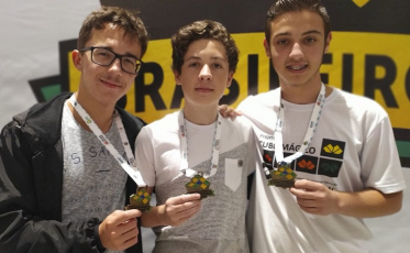 Estudantes de Criciúma recebem menção honrosa na Olimpíada Regional de Matemática