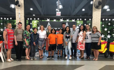 Noite das Estrelas: 240 estudantes de Criciúma comemoram conquistas de 2019 na Educação