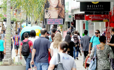 Sábado Mais e Sábado Total esquentam o comércio