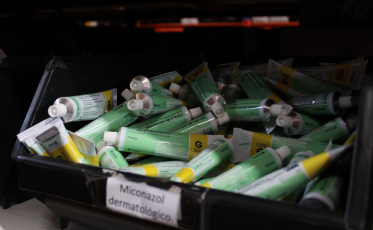 Novos medicamentos são entregues às unidades de saúde de Criciúma