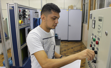 Curso técnico estimula crescimento profissional