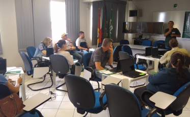 Nota Fiscal Eletrônica capacita produtores rurais em Criciúma